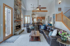 Marble Mountain Retreat Home